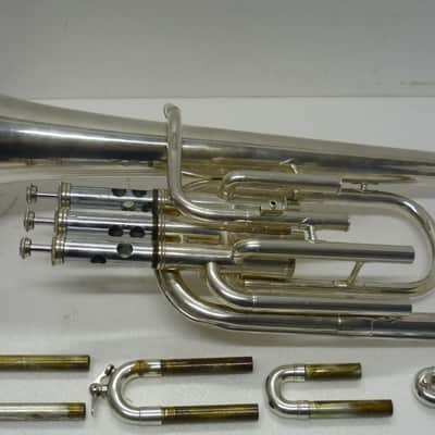 Baritono Mib Courtois Brevete en perfecto estado. image 4