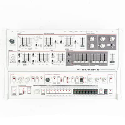 UDO Super 6 Desktop Hybrid Polyphonic Synthesizer with Box Rack Ears Bag image 3