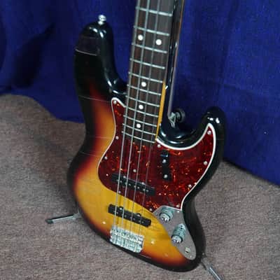 Fender 62 Reissue Jazz Bass 2006 Sunburst image 8