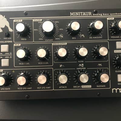Moog Minitaur Analog Bass Synthesizer with DeskSaver Included! 2024 - Black