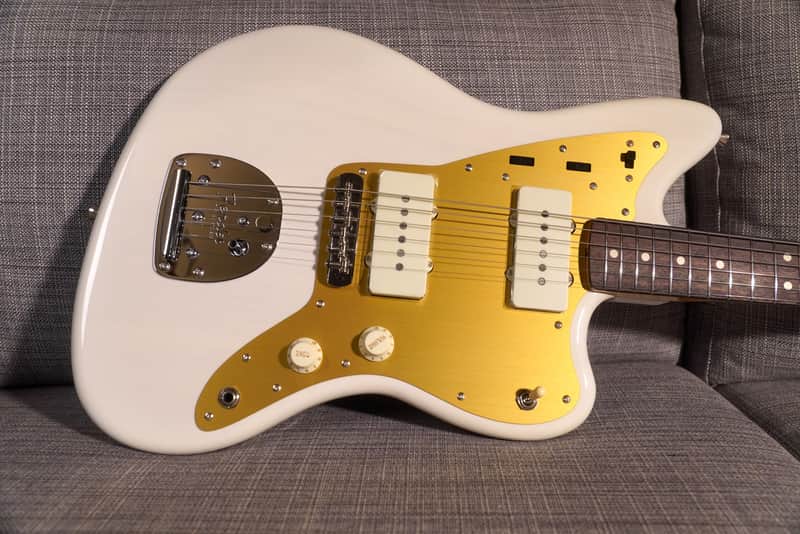 Fender Made in Japan MIJ Heritage 60s Jazzmaster 2026 - Nitro White Blonde Ash with Hard Case