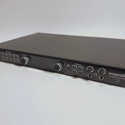 Apogee Ensemble Thunderbolt 30x34 Thunderbolt Audio Interface image 2