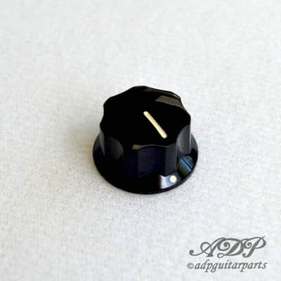 Upper Concentric Knob Deluxe Jazz Bass® Black Fender® image 5