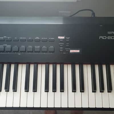 Roland RD-2000 88-Key Digital Stage Piano w RP3U pedal Bild 4