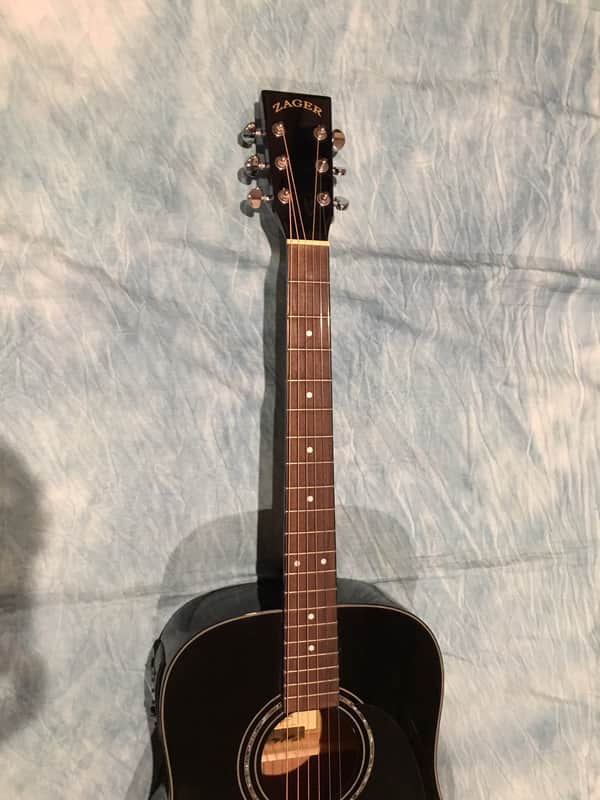 Zager ZAD20E Solid Spruce/Mahogany Acoustic Electric Guitar with Hardshall Case image 1