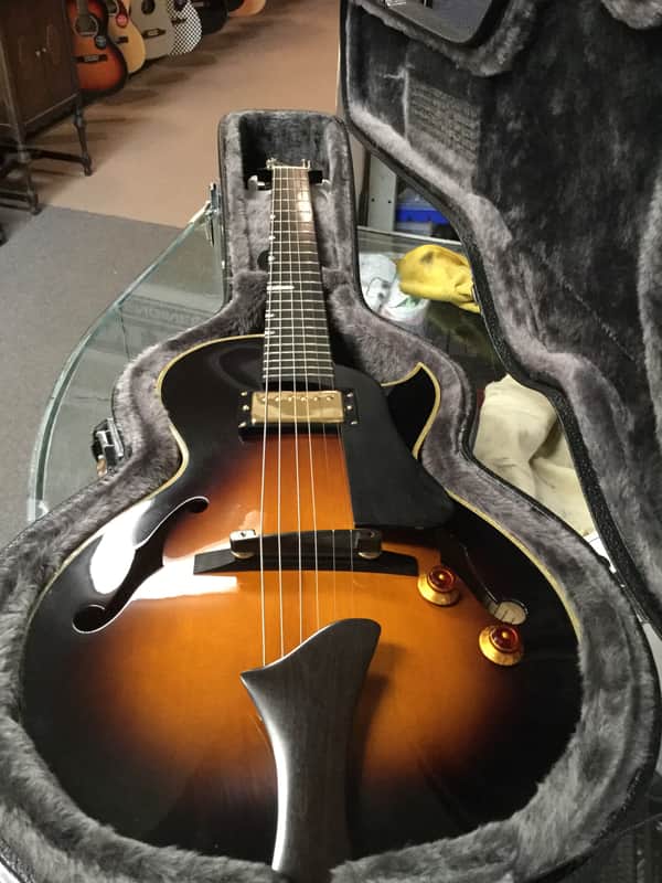 Eastman AR145CE-SB Sunburst RARE Small Body Jazz Box Archtop | Reverb