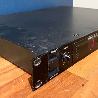 Yamaha SPX900 Professional Multi-Effect Processor - Black image 3