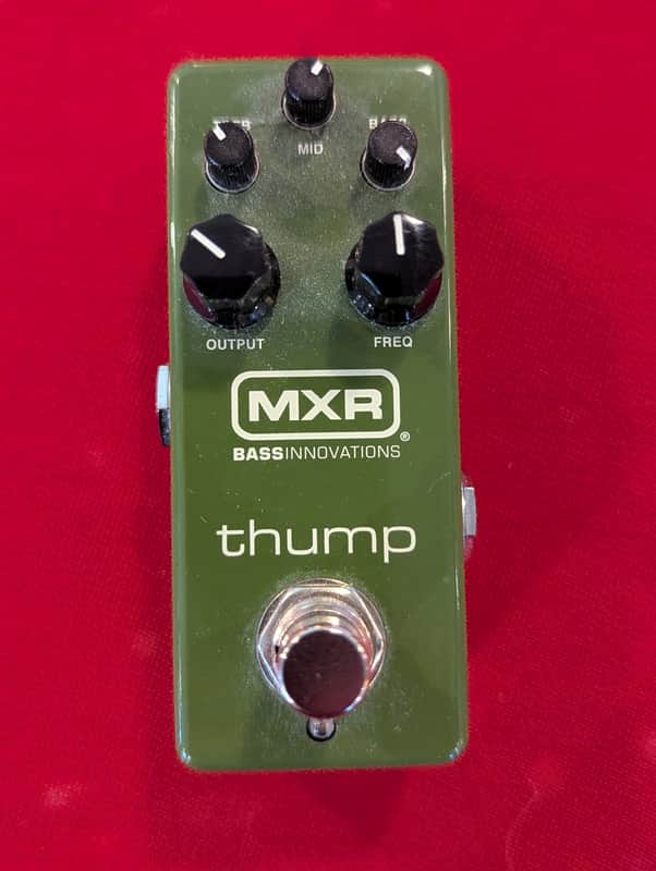 MXR M281 Thump Bass Preamp