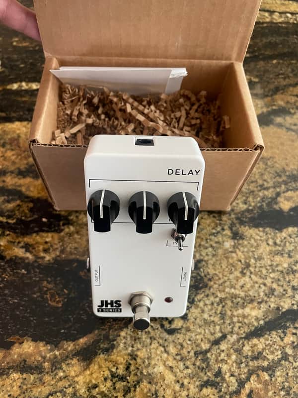 JHS 3 Series Delay
