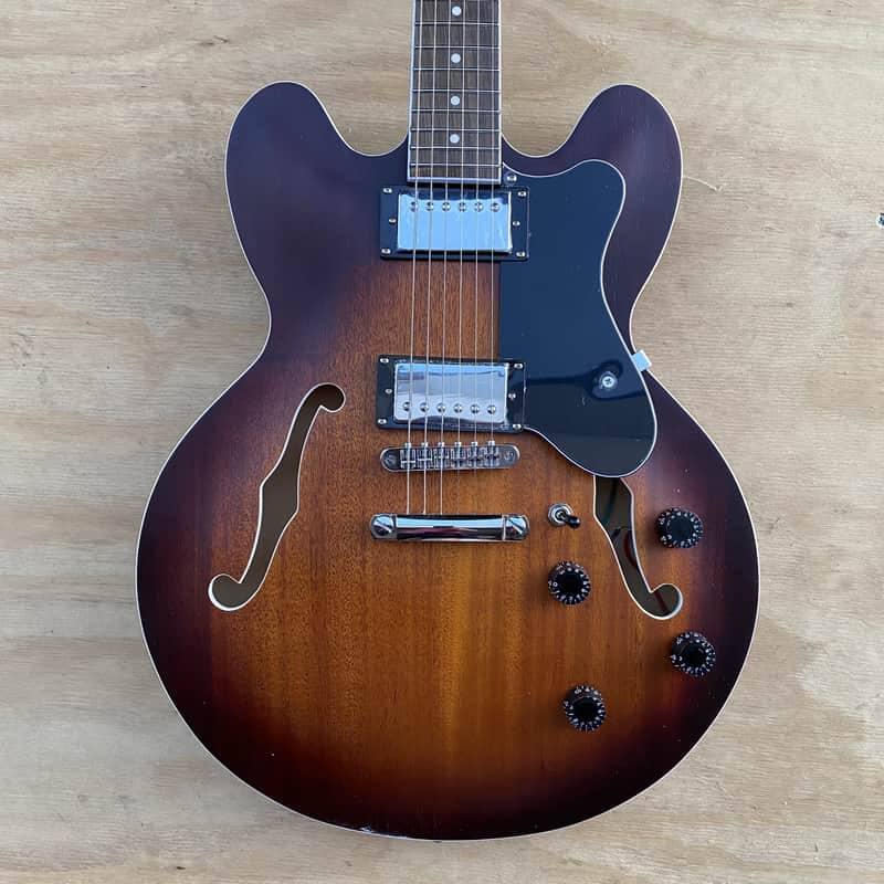 EART E-335 6 String Semi-Hollow-Body Electric Guitar, Stainless Steel Frets, Sunburst, Full,Playing Jazz image 1