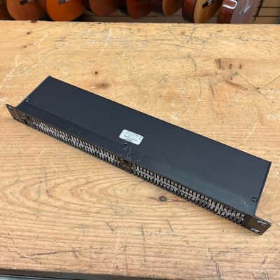 Alesis M-EQ-230 Rackmount Equalizer image 5