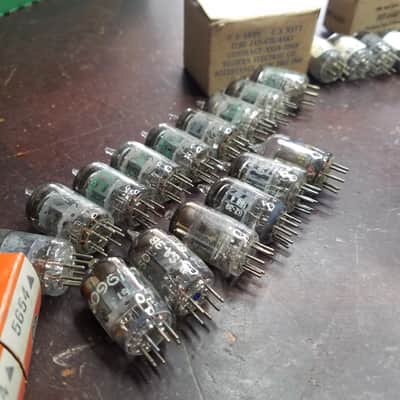 Tung-Sol etc. Matched Pair (2) 5654 6AK5W JAN Pentode tNOS AT1000 TESTED Vacuum Tubes 5 Star, Triangle Premium Little Dot Yaqin 6AK5 Audio 1944-1969 image 4