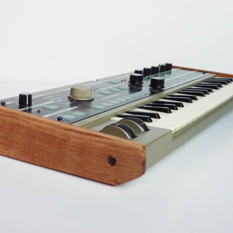 2020 Korg Microkorg Oak