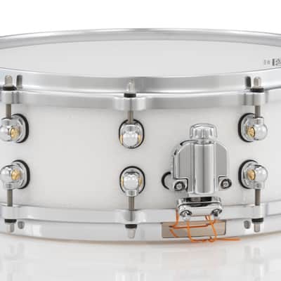Pearl Reference One 20-PLY 13x6.5" Hybrid Maple/Birch Snow White Glitter Custom Lacquer Snare Drum Mastercast Die-cast Hoops Single Swivel Lugs Glide-lock Strainer | WorldShip | Authorized Dealer image 4
