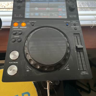 Pioneer XDJ-700 rekordbox DJ Digital Deck 2010s - Black image 2