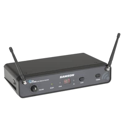 Mint Samson Concert 88x Guitar Wireless System Bundle with Samson WS5E Headset Windscreen 5-Pack & Polishing Cloth â€“ SWC88XBGT-K, K Band: 470â€“494 MHz image 4