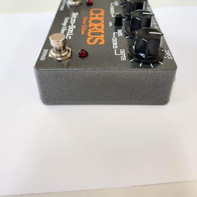 Used Retro-Sonic Chorus/Vibrato Stereo Edition Pedal image 5