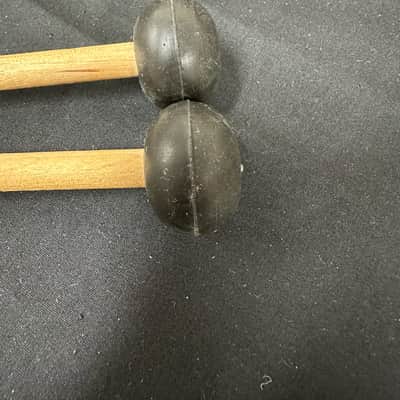 Vintage Mike Balter 1B Oval Black Rubber, Extra Soft Marimba Mallets, Birch - MINT image 3