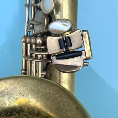 Selmer Alt sax 1954 - Lacquer image 20