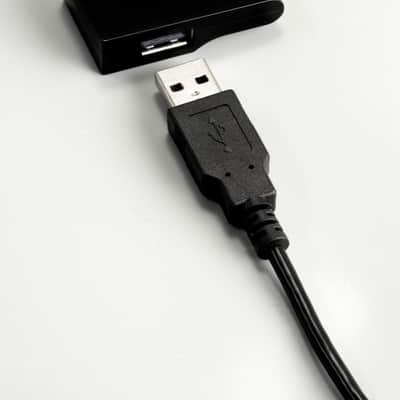 Yamaha UD-BT01 Bluetooth Wireless USB to Host MIDI Adapter image 3