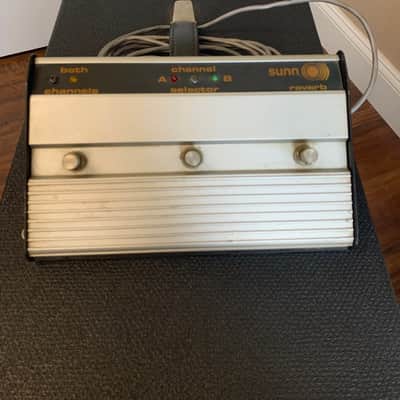 Sunn Beta Lead 2x12 Combo image 3