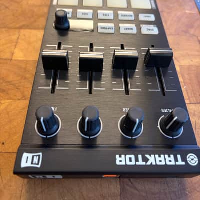 Native Instruments Traktor Kontrol F1 2010s - Black image 8