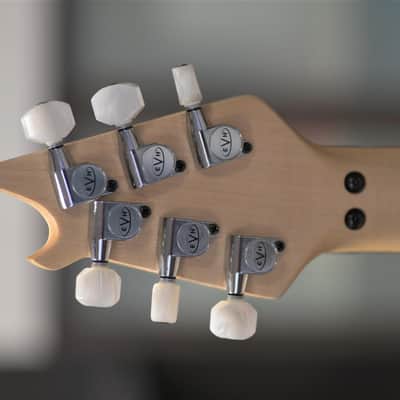 EVH Wolfgang® USA, 5A Flame Maple Top, Ebony Fingerboard - Natural image 10