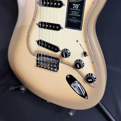 Fender 70th Anniversary Vintera II Stratocaster Electric Guitar Antigua w/ OHSC (616) image 4