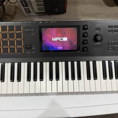 Akai MPC Key 61 Standalone Workstation Synthesizer 2022 - Present - Black image 7
