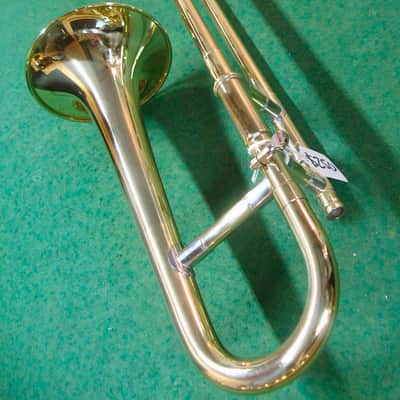 Moz Slide Trumpet with Case and Mouthpiece - Demo Model image 6