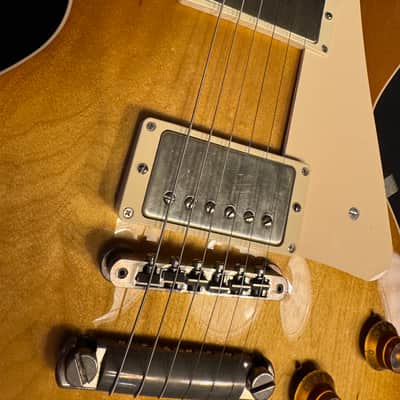 Gibson Custom Shop OEM 1959 M-69 Butyrate Humbucker Pickup Rings 1957-1960 - Vintage Light Cream with Aged Screws image 3