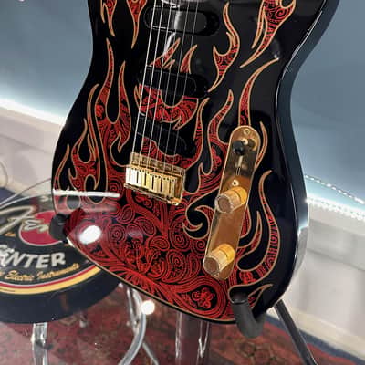 Fender James Burton Artist Series Signature Telecaster 2007 - Present - Red Paisley Flames image 4