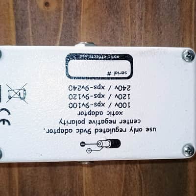 Xotic RC booster v1 2000 - white image 6