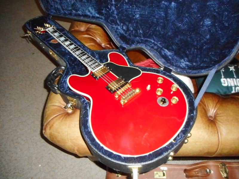 Gibson BB King Lucille 1997 - Cherry image 1