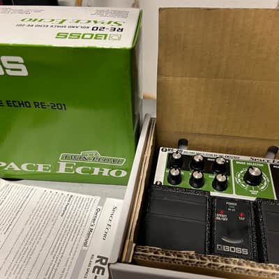 Boss RE-20 Space Echo image 6