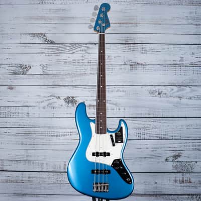 Fender American Vintage II 1966 Jazz Bass | Lake Placid Blue (IN STOCK) image 3