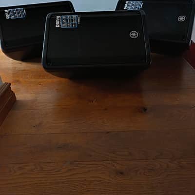 Yamaha DBR10 10" Active Speaker 2014 - Present - Black image 5