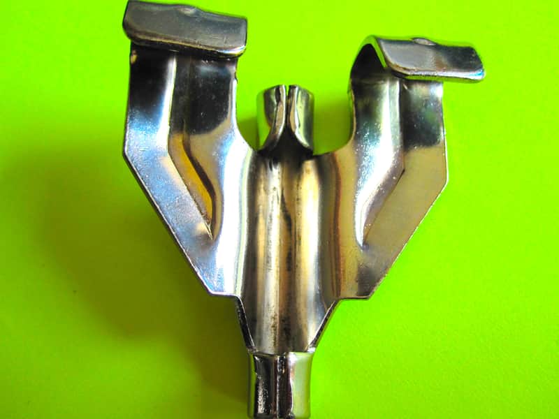 Tama Bass Drum Claw Part #6379 - Vintage (USED) image 1