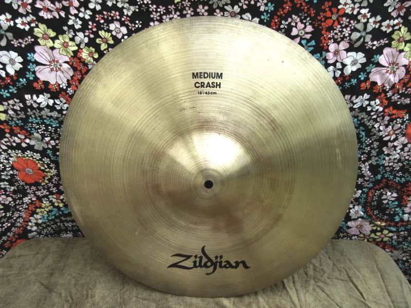 ZILDJIAN A 18” Medium Crash usato. image 1