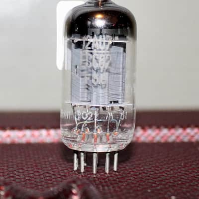 MARCONI 12AU7 ITALY ECC82 PERFECT BALANCE LONG PLATE HALO GETTER TEST NOS+++ MINTY VINTAGE 1960'S image 2