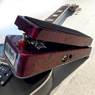 Flattley Wah Pedal 10th Anniversary Edition - Red Paisley Skulls image 4