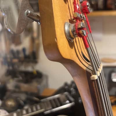 Squier Standard Precision Bass Special V 2000 - 2007 image 17