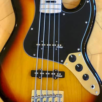 NEW Vintage VJ75 ReIssued Maple Fingerboard Bass Guitar ~ 5-String ~ Sunburst image 4