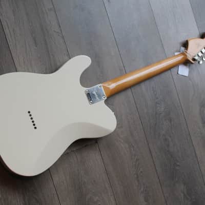 SQUIER "Classic Vibe '70s Telecaster Deluxe Olympic White" 3, 74 KG image 2