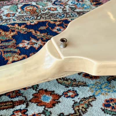 1982 Gibson Flying V Alpine White image 17