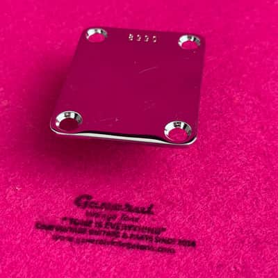 Vintage Hysteric Guitar Parts Pre-CBS 50’s Serial No. vintage Style Replacement Neckplate - Aged image 3