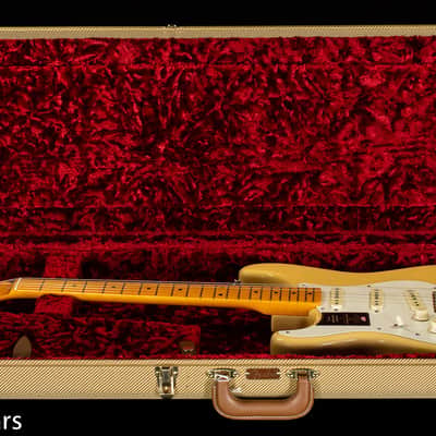 Fender American Vintage II 1957 Stratocaster Maple Fingerboard Vintage Blonde Left-Hand (175) image 7