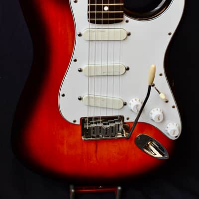 Fender Stratocaster Plus 1997 - Sunburst image 1