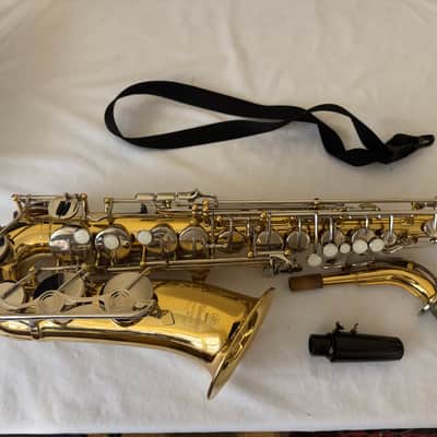 Yamaha YAS-200ADII Alto Saxophone image 11