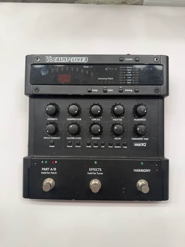 Digitech Vocalist Live 3 Vocal Multi Effects Processor Pedal + Power Supply image 1